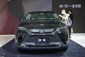 2021天津车展丨TNGA加持 定位中型SUV 一汽丰田凌放首发亮相