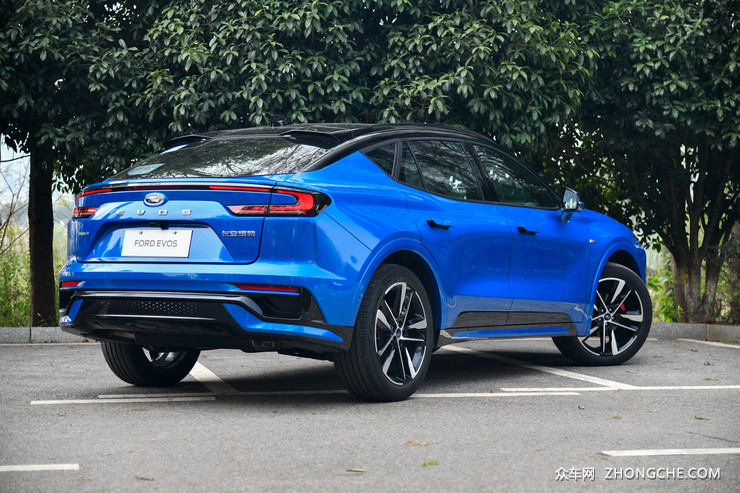 三款20万级的SUV，智能化和网联化已是基操勿6皆坐