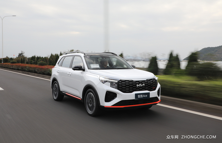 一场漂亮的翻身仗试驾起亚智跑ace15t