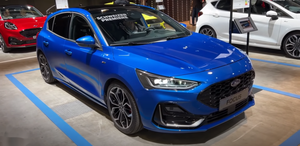 搭载全新SYNC 4车机系统 新款福特福克斯实车亮相