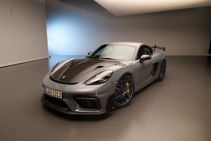 157.8万元起 为赛道而生 保时捷718 Cayman GT4 RS售价公布