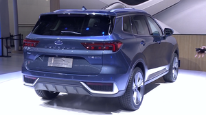 2021广州车展丨定位中型SUV 搭载1.5T发动机 江铃福特领睿亮相
