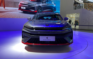 2021广州车展丨搭华为生态车机系统 思皓曜上市售9.88万元起