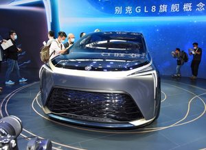 2021广州车展丨内饰古韵犹存 别克GL8 旗舰概念车首发