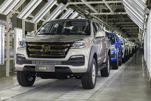 打造高端皮卡 场地试驾福田拓陆者 E7