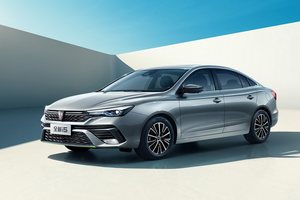 搭载1.5L发动机 荣威i5新增车型上市售8.29万元