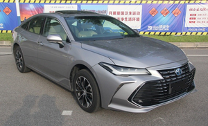 大灯组与格栅小幅调整 新款一汽丰田亚洲龙申报图曝光