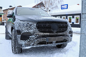 新款奔驰GLE最新谍照曝光 外观微调 或2022年春季亮相