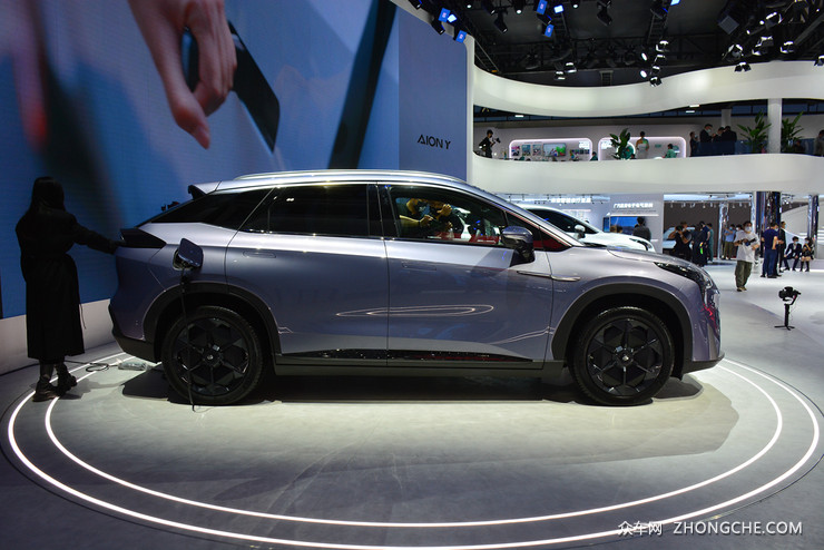 广汽埃安AION LX PLUS将在1月6日上市 续航1008km 2.9s破百