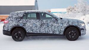 纵置大屏+大尺寸全液晶仪表 科技感增强 全新奔驰GLC内饰谍照曝光