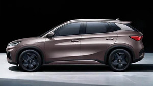 颜值出众/内饰个性 比亚迪元PLUS预售价13.28万起