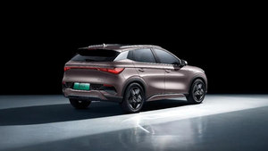 颜值出众/内饰个性 比亚迪元PLUS预售价13.28万起