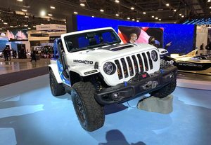 2022CES丨经典复刻 Jeep Magneto概念车首发亮相