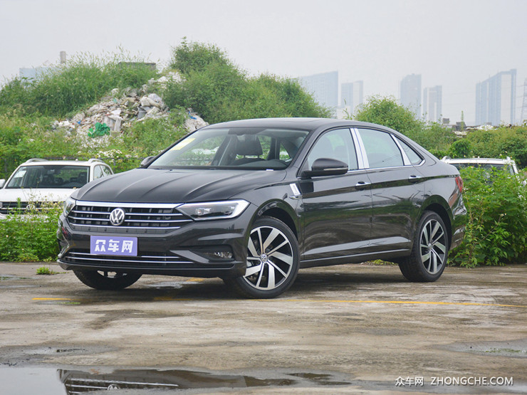 2022款大众速腾上市 售13.35万元起/新增飞越版车型