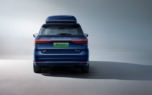 新款比亚迪宋MAX DM-i定于3月12日上市 预售14.68万起