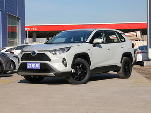 想入手一辆省油的车？RAV4荣放用户口碑告诉你是否值得买