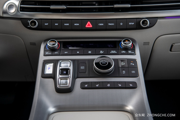 现代新款帕里斯帝现身国内 设计更加硬派 搭3.8L V6发动机