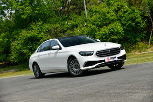 中大型轿车购车指数榜前三名，豪华品牌霸榜，一款纯电都没有