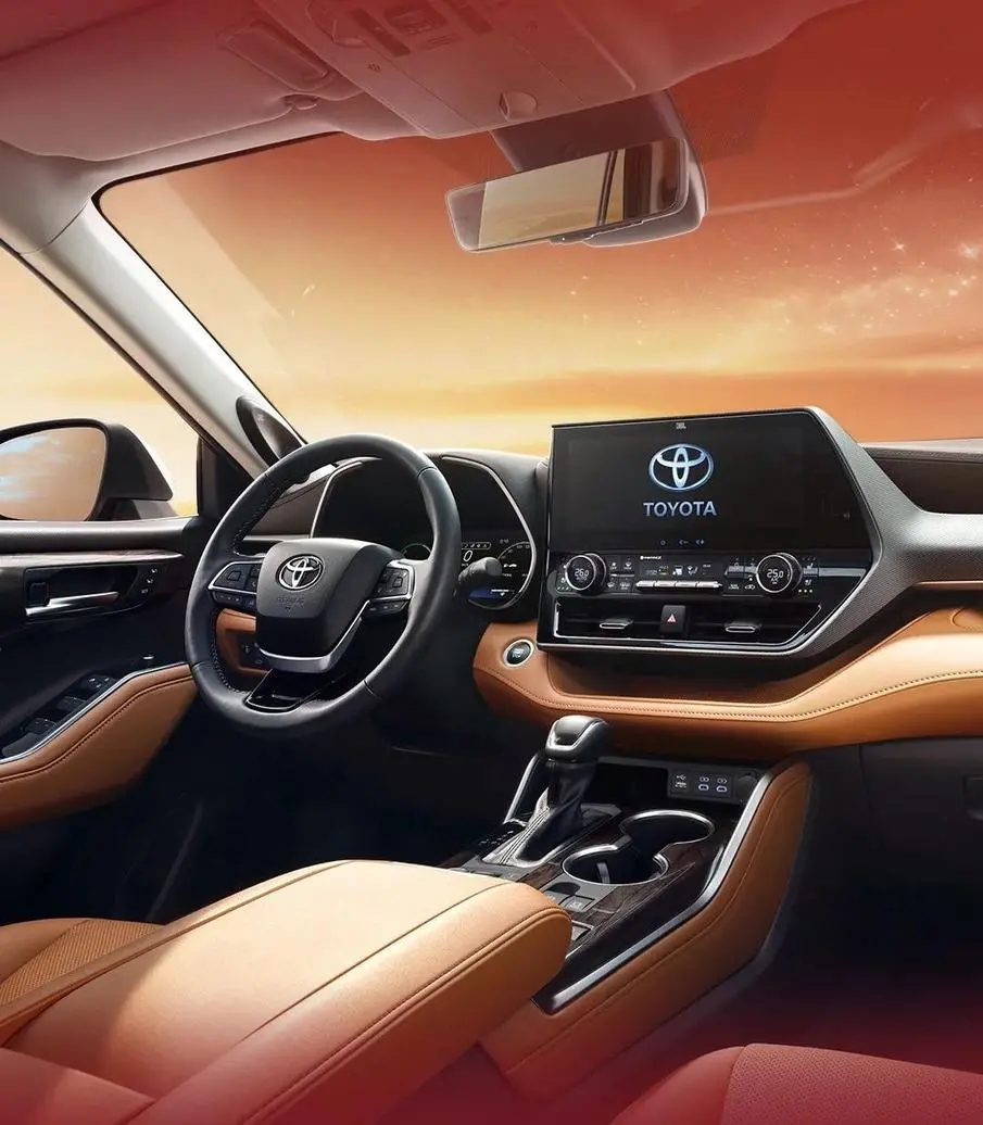 第四代汉兰达燃油版将于8月10日上市 搭载2.0t发动机