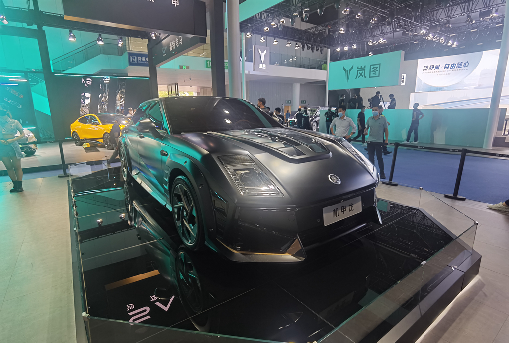 2022成都车展：机甲龙多款新车型亮相，依旧个性化十足