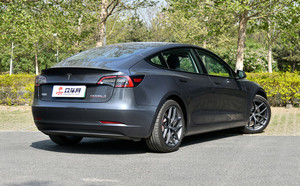 特斯拉Model 3或将进行改款，预计明年三季度投产，继续缩减成本