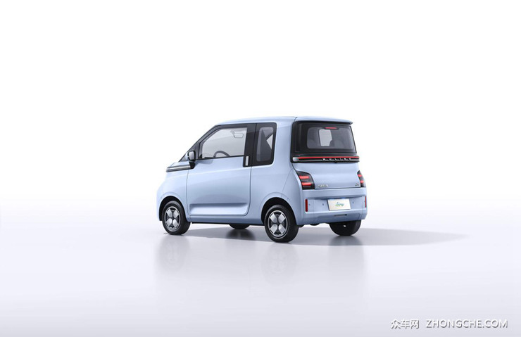 五菱晴空将于12月内上市，续航里程300km，拥有2/4座布局