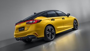 年轻人理想座驾 潮玩性能轿跑型格HATCHBACK