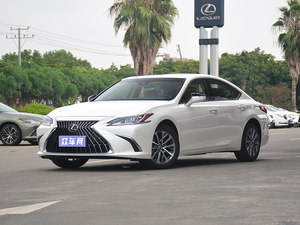 想买一辆性价比高的车？看车主如何评价雷克萨斯ES