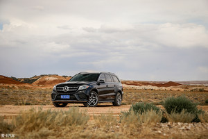 理想中的SUV该这样 试驾奔驰GLS SUV
