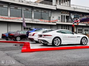 捷豹英仕挑战赛 决战无限弯道-成都站