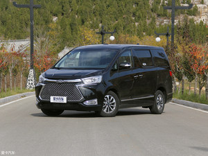 商务兼家用的MPV 爱卡试驾全新瑞风M6