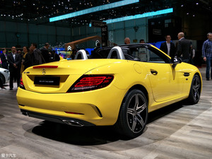 日内瓦车展：最终版奔驰SLC级首发亮相