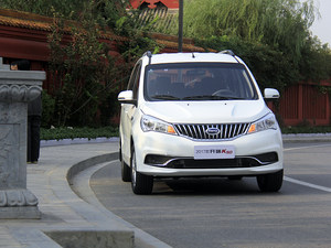 配置升级售价降低 7座MPV开瑞K50实拍