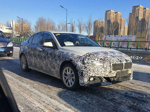 曝宝马1系三厢版最新谍照 UKL平台打造