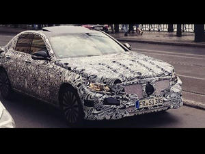 曝奔驰全新E级路试谍照 或明年1月亮相