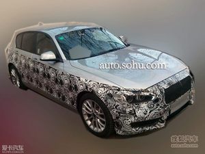 曝宝马新款1系国内谍照 日内瓦车展发布