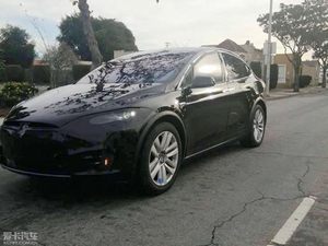 特斯拉MODEL X谍照曝光 或今年春季发布