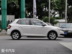 城市通勤代步利器  两款合资小车对比