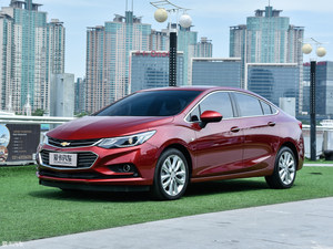 《单挑》家用热门三厢车 科鲁兹vs速腾