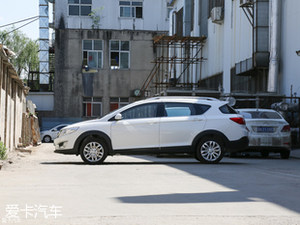 配置丰富价格公道 国产小型SUV风头正盛