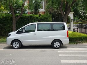 视频团队的好伙伴 江淮瑞风M3爱卡服役