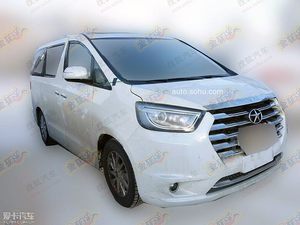 江淮瑞风M6谍照曝光 或明年四季度上市