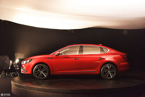 动感新“主爵” 上汽全新名爵6实拍解析