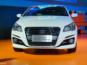 2017成都车展 长安铃木启悦PRO静态评测