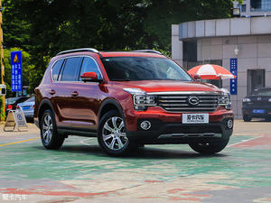 比GS8更经济 实拍广汽传祺中型SUV GS7