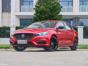 手动挡配置也很高 爱卡实拍名爵6高铁版