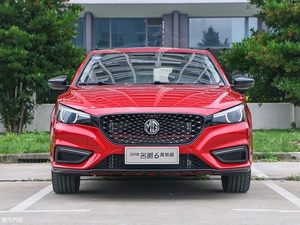 手动挡配置也很高 爱卡实拍名爵6高铁版