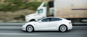 特斯拉发布新款Model S/X，马斯克称从旧金山到洛杉矶未充电