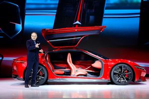 比亚迪：王传福的产品逻辑 | 上海车展