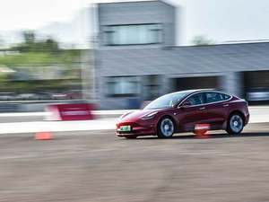 Model 3操控有多强 特斯拉性能驾驶学院